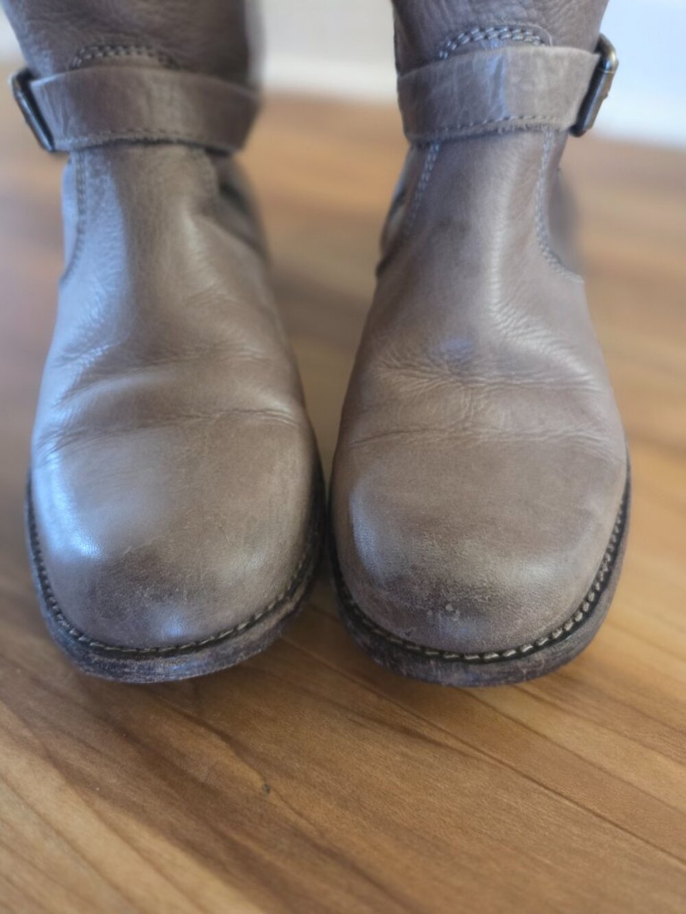 Frye Light Brown Tall Leather Riding Boots Women's Size 7.5 - Picture 10 of 12